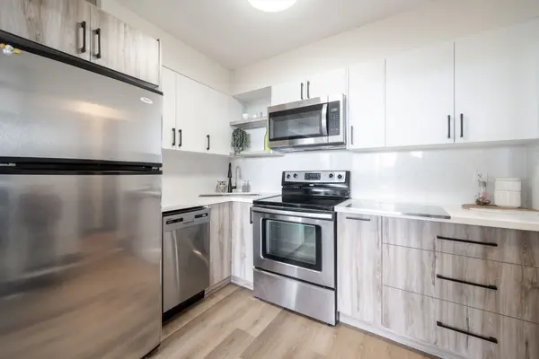 5949 Yonge ST #806, Toronto C14, ON M2M 3V8