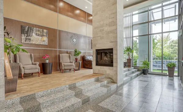 88 Grangeway AVE #209, Toronto E09, ON M1H 0A2