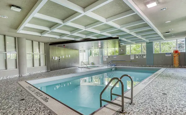 88 Grangeway AVE #209, Toronto E09, ON M1H 0A2