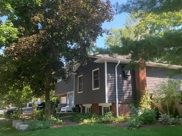 5224 Verhoeven RD, Burlington, ON L7L 3A9