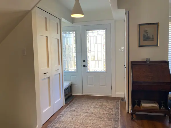 5224 Verhoeven RD, Burlington, ON L7L 3A9