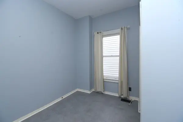 261 Prospect ST S, Hamilton, ON L8M 2Z8