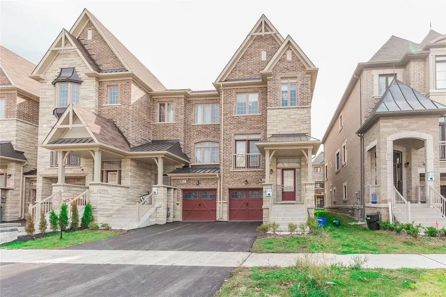 43 Farooq BLVD, Vaughan, ON L4H 4P3