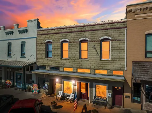 114 N Avenue D, Clifton, TX 76634