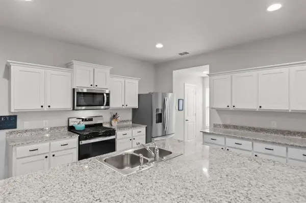 729 Emmons Creek Street, Justin, TX 76247