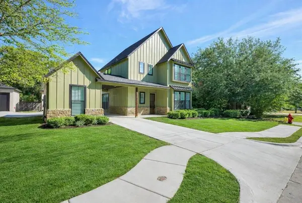 514 W Spring Street, Weatherford, TX 76086