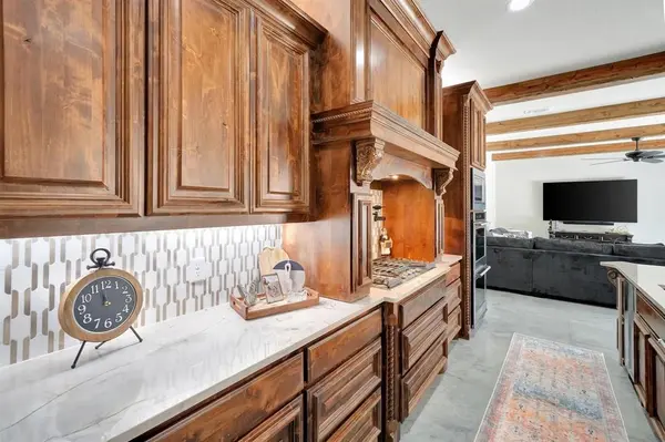 514 W Spring Street, Weatherford, TX 76086