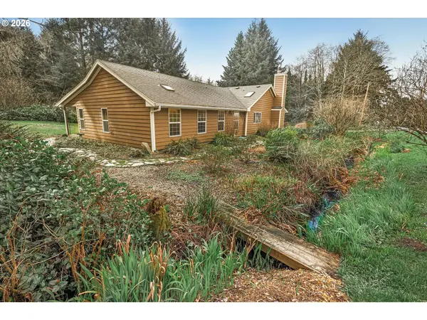 150 NE STARR CREEK DR, Yachats, OR 97498