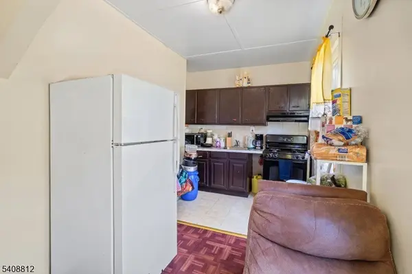 11 Mercer St, Paterson City, NJ 07524