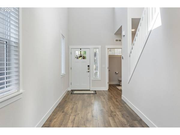 18246 SW SILVERTIP ST, Beaverton, OR 97007