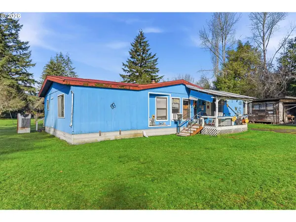 60024 FAIRVIEW RD, Coquille, OR 97423