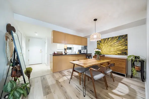 168 Simcoe ST #1221, Toronto C01, ON M5H 4C9