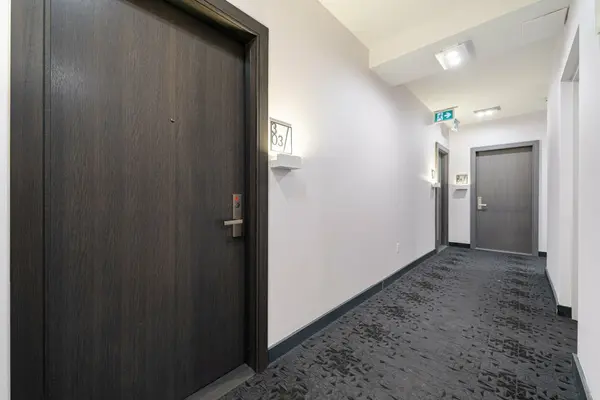 52 Forest Manor RD #303, Toronto C15, ON M2J 0E2