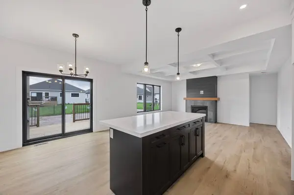 114 Brandon AVE, Severn, ON L0K 1E0