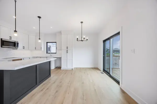 114 Brandon AVE, Severn, ON L0K 1E0