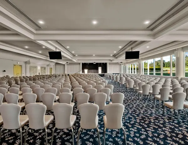 1375 Kerns RD #Opt 1, Burlington, ON L7P 4S8