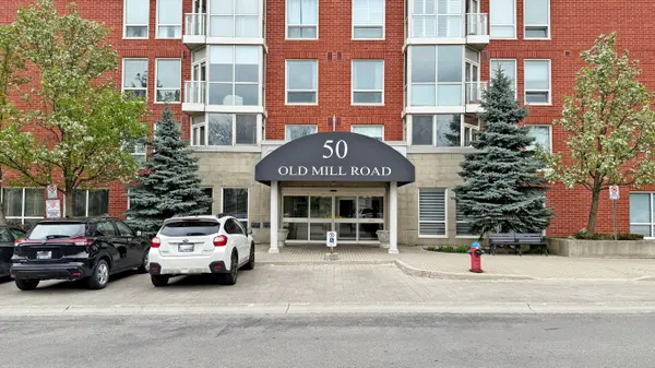 50 Old Mill RD #608, Oakville, ON L6J 7W1