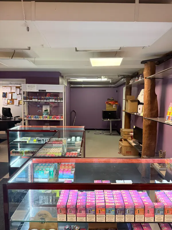 1135 Richmond ST, London East, ON N6A 3K6