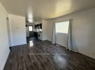 643 Charles ST E, Windsor, ON N8X 3G6