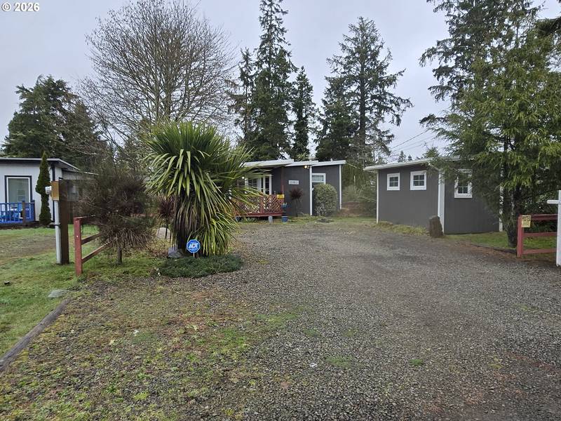 2205 300TH PL, Ocean Park, WA 98640