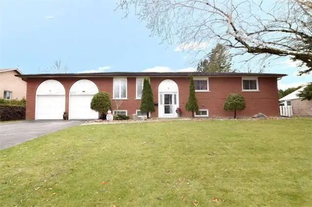 133 Church ST, Georgina, ON L4P 1J4