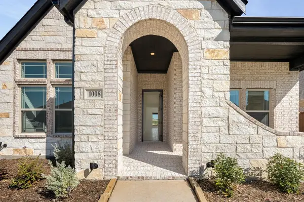 1008 Silver Sage Drive, Justin, TX 76247