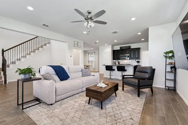 2028 Twisted Tree Lane, Mesquite, TX 75181