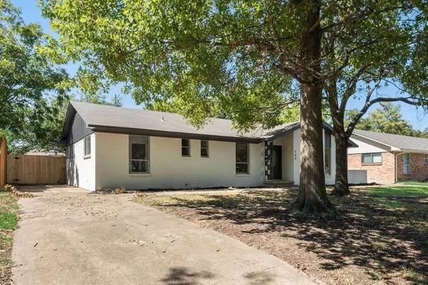 706 S Waterview Drive, Richardson, TX 75080