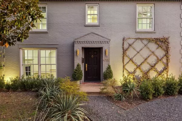 Dallas, TX 75209,4700 W Amherst Avenue