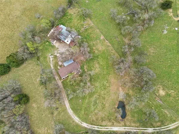 540 SE County Road 3105, Corsicana, TX 75109