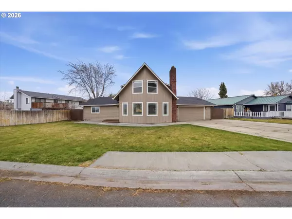 Boardman, OR 97818,805 SW MT ADAMS AVE