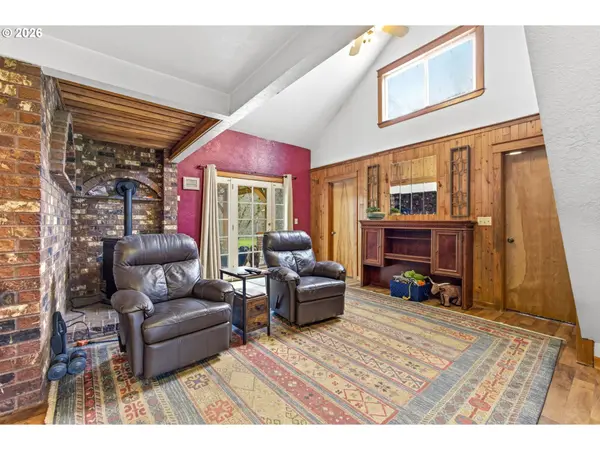 42430 AMES CREEK RD, Sweet Home, OR 97386