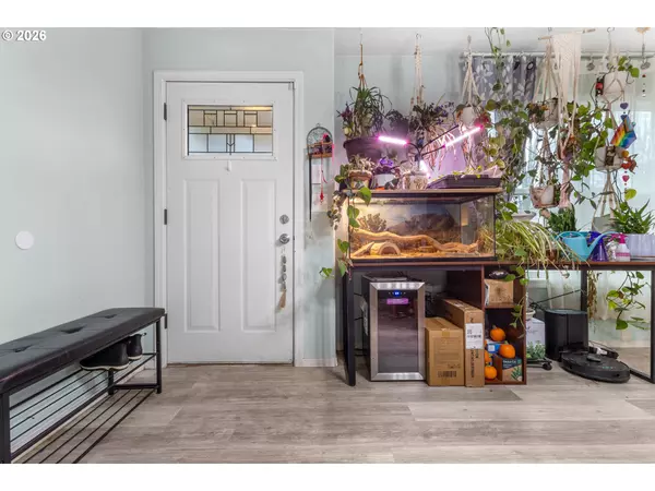 Salem, OR 97301,2045 LIBERTY ST NE