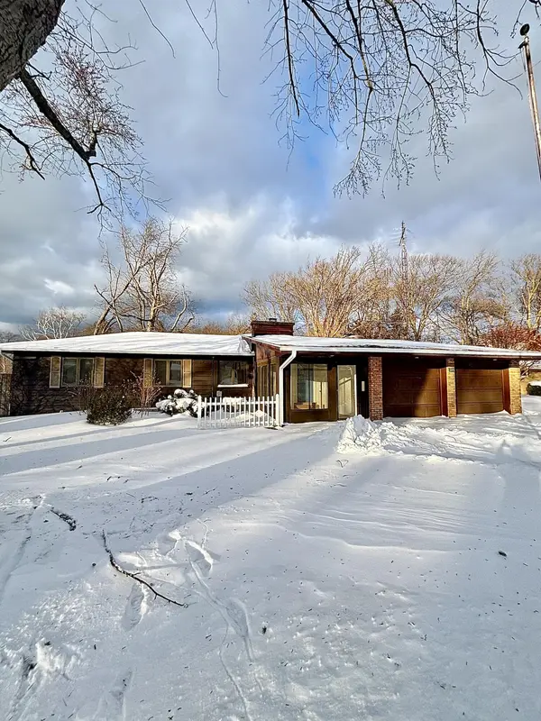 325 Winwood AVE, St. Joseph City, MI 49085