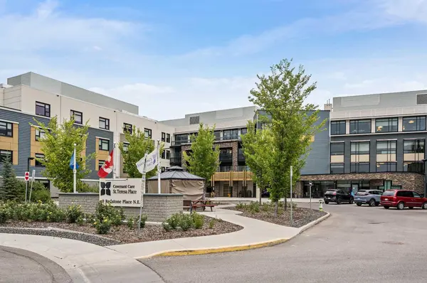 65 Red Embers PLZ NE #1101, Calgary, AB T3N 2W4