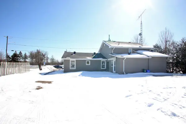 990 Taunton RD E, Oshawa, ON L1R 3L8