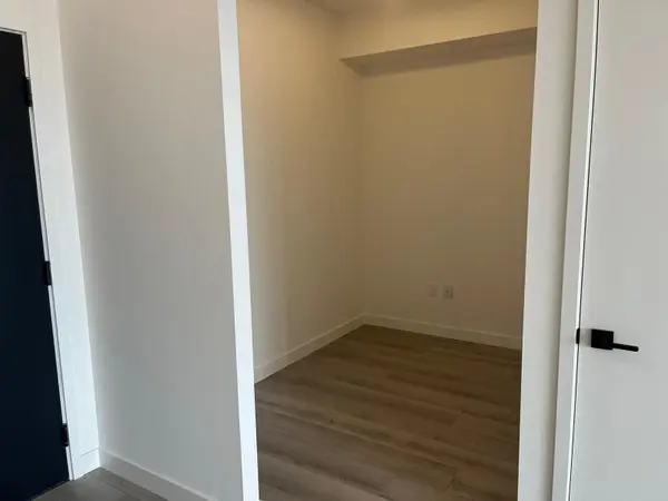 1635 Military TRL #713 A, Toronto E10, ON M1C 1B1