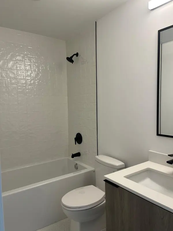 1635 Military TRL #713 A, Toronto E10, ON M1C 1B1