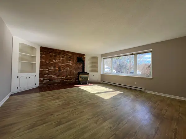 5467 Cedar Springs RD E, Burlington, ON L7P 0C2