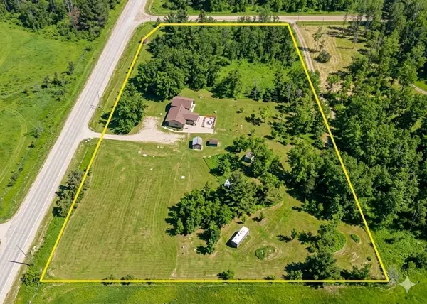 374 Monck RD, Kawartha Lakes, ON L0K 1W0