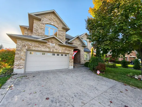 225 Terrace Wood CRES, Kitchener, ON N2P 2T3