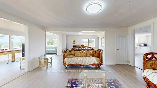 4036 Lakeshore RD, Lincoln, ON L3J 0X3