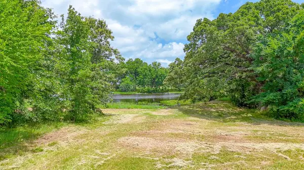 Lot 602 Clear Water Court, Corsicana, TX 75109