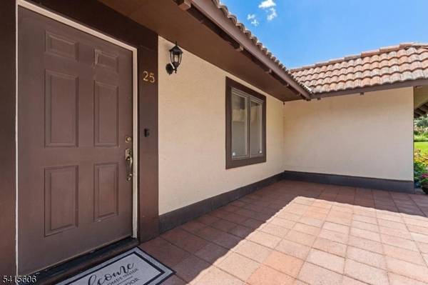 300 Gorge Rd #25, Cliffside Park Boro, NJ 07010