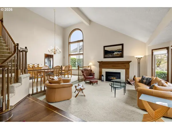 West Linn, OR 97068,3430 RIVERKNOLL WAY