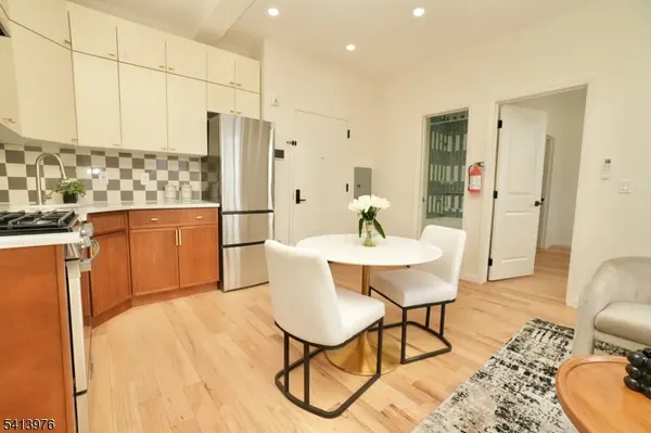 15 Palisade Ave Unit 4 #4, Bogota Boro, NJ 07603