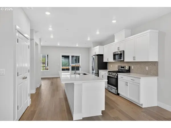 7546 NW ELISE AVE, Portland, OR 97229