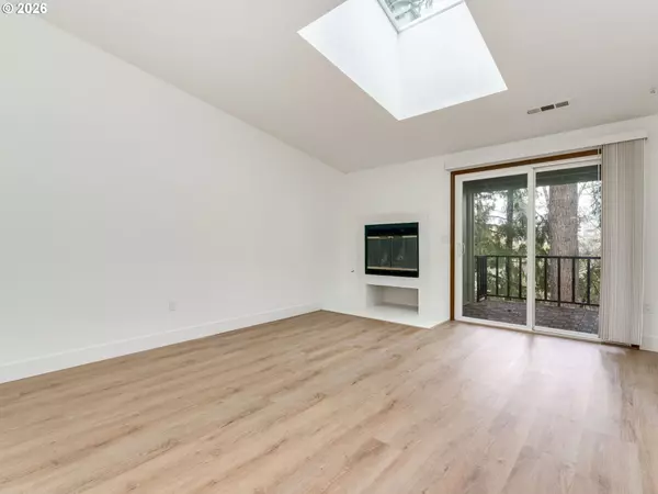 Portland, OR 97225,11990 SW CORBY DR #2