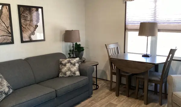 719 Poplar CRES, Bracebridge, ON P1L 1W9