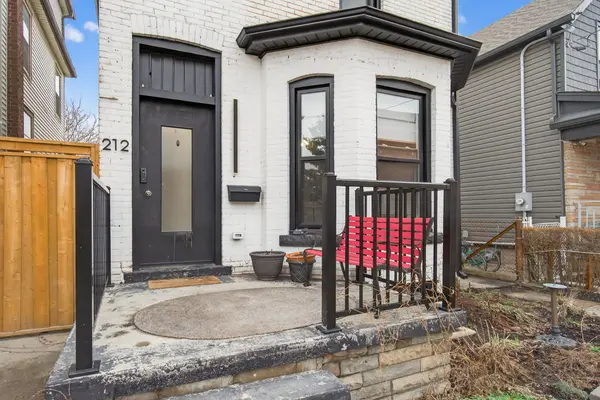 212 Gibson AVE, Hamilton, ON L8L 6K1